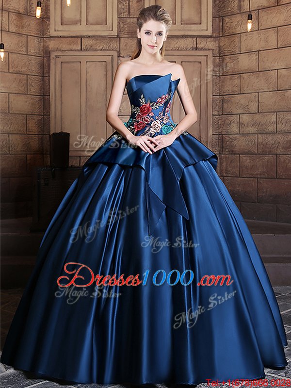 Sleeveless Appliques Lace Up Quinceanera Dress