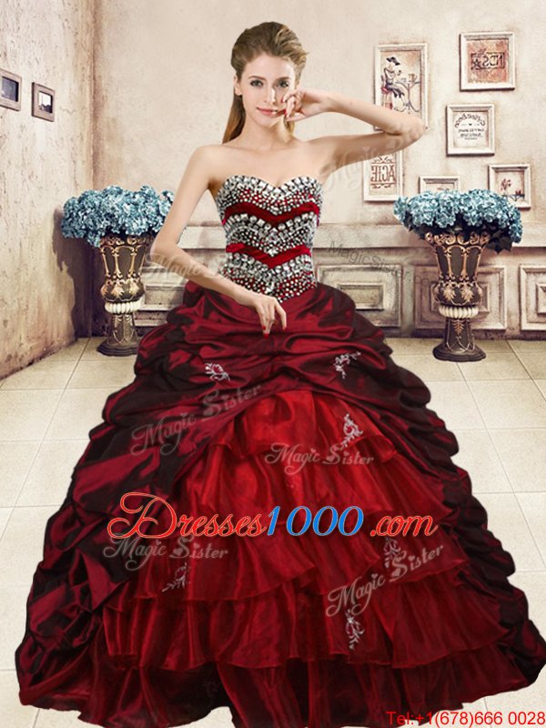 Wine Red Ball Gowns Sweetheart Sleeveless Organza and Taffeta Floor Length Lace Up Beading and Appliques and Ruffled Layers and Pick Ups Quinceanera Gown